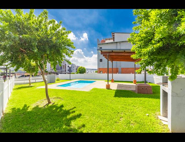 2 BEDROOM APARTMENT FOR SALE IN BARBEQUE DOWNS
